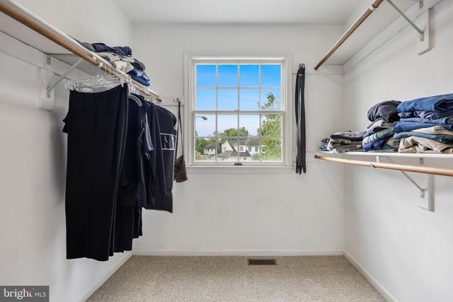 31 CHELSEA RD, Mount Holly, NJ 08060