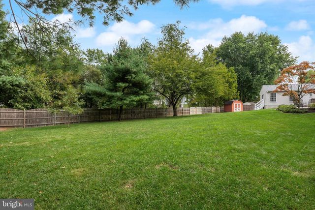 31 CHELSEA RD, Mount Holly, NJ 08060