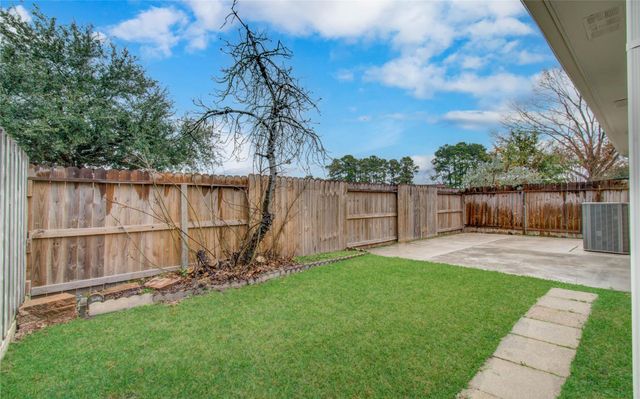 11906 Oakner Drive, Tomball, TX 77377