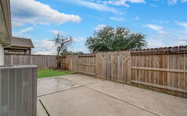 11906 Oakner Drive, Tomball, TX 77377
