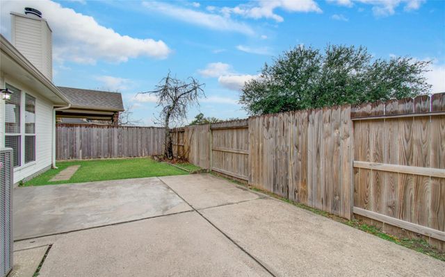 11906 Oakner Drive, Tomball, TX 77377