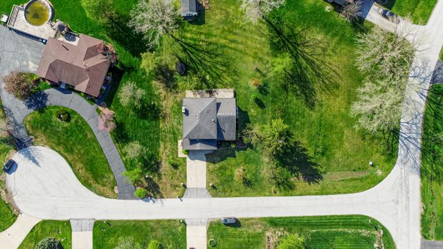 649 W 128th Court, Crown Point, IN 46307