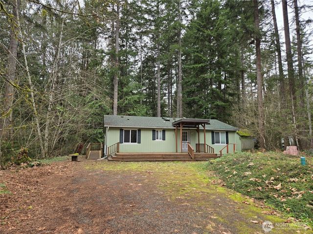 91 N Gadwall Place N, Hoodsport, WA 98548