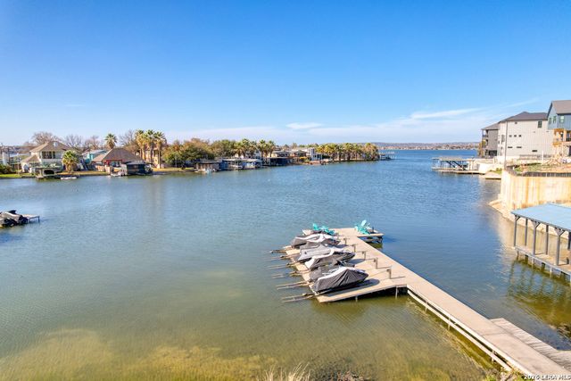 806 Highcrest Dr Apt 13, Granite Shoals, TX 78654