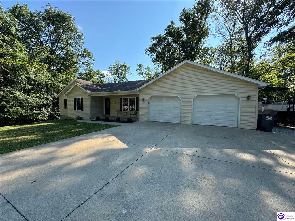 79 Brightberry Road, Brandenburg, KY 40108