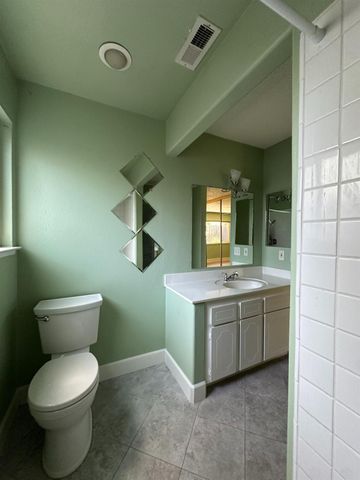 5727 Muldrow, Sacramento, CA 95841