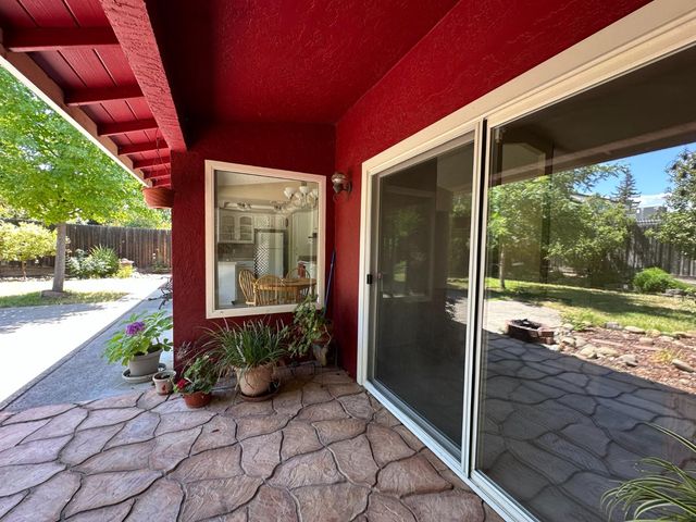 5727 Muldrow, Sacramento, CA 95841