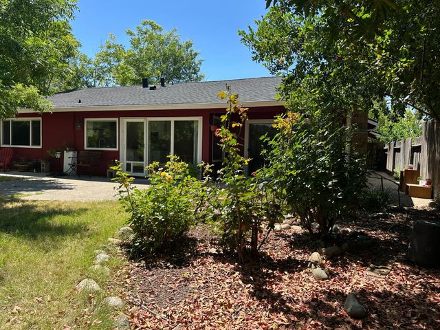 5727 Muldrow, Sacramento, CA 95841
