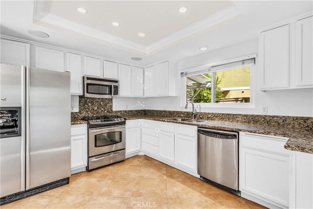 22 Rosewood, Aliso Viejo, CA 92656