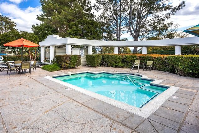 22 Rosewood, Aliso Viejo, CA 92656