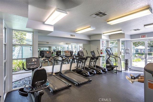 22 Rosewood, Aliso Viejo, CA 92656