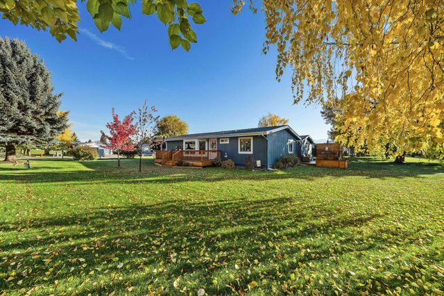 11 E Nicklaus Avenue, Kalispell, MT 59901 property photo