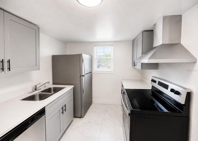 2751 L B MCLEOD ROAD C, Orlando, FL 32805