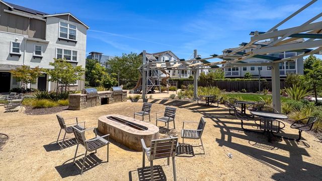 8576 Tailwind Avenue, Newark, CA 94560