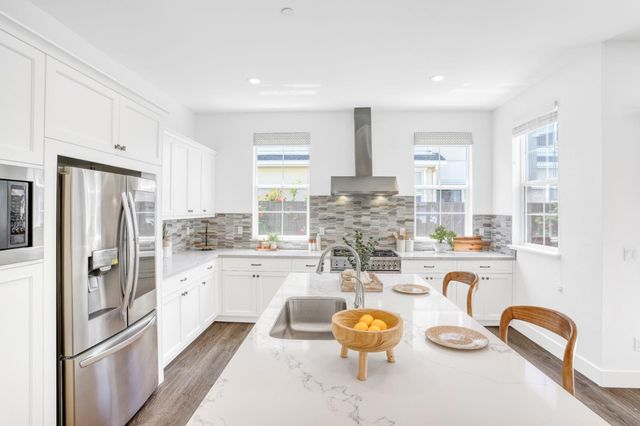 8576 Tailwind Avenue, Newark, CA 94560