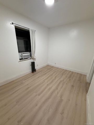 110 Stonelea Place 4a, New Rochelle, NY 10801