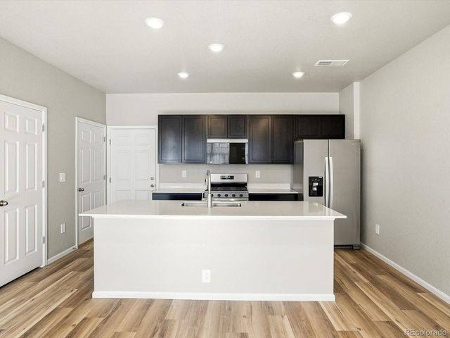 21244 E 65th Dr, Aurora, CO 80019