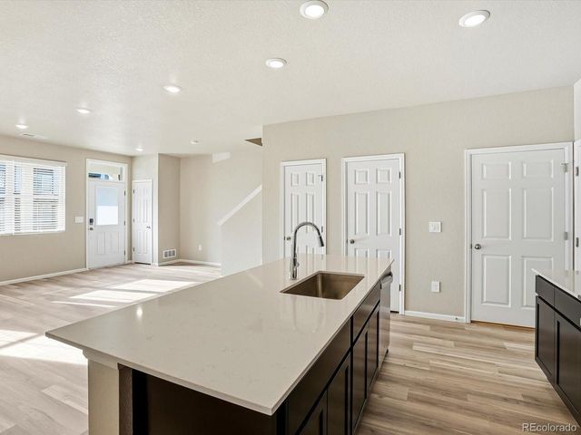 21244 E 65th Dr, Aurora, CO 80019