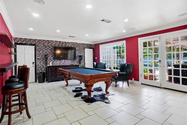 4106 Shady Valley Drive, Arlington, TX 76013