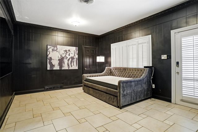 4106 Shady Valley Drive, Arlington, TX 76013