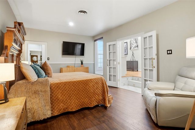 4106 Shady Valley Drive, Arlington, TX 76013