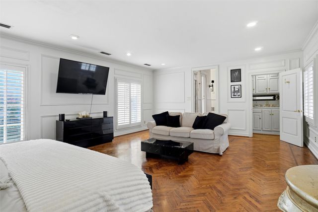 4106 Shady Valley Drive, Arlington, TX 76013