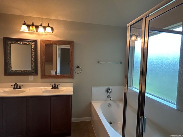 2125 Hazelwood, New Braunfels, TX 78130