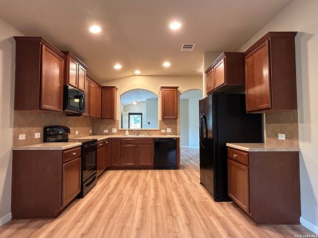 2125 Hazelwood, New Braunfels, TX 78130