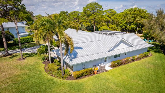 10356 SEAGRAPE Way, Palm Beach Gardens, FL 33418