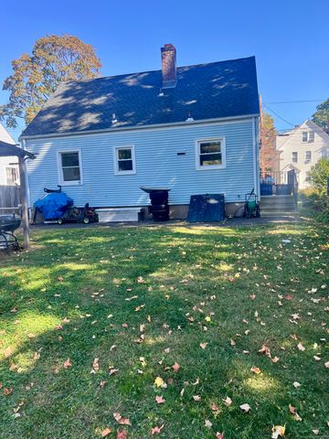 90 Carleton Street, Hamden, CT 06517