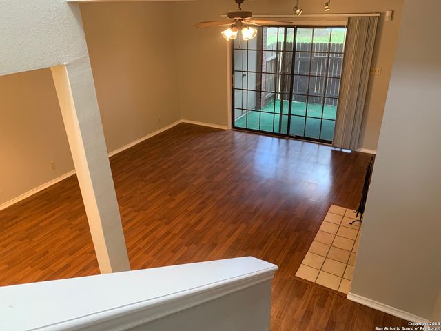 7930 Roanoke Run Apt 904, San Antonio, TX 78240