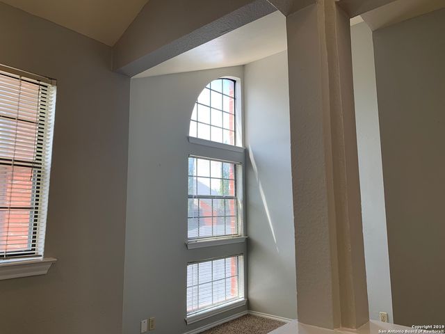 7930 Roanoke Run Apt 904, San Antonio, TX 78240