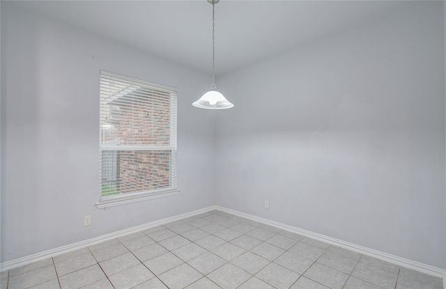 318 Bolton Drive, Westwood, TX 77573