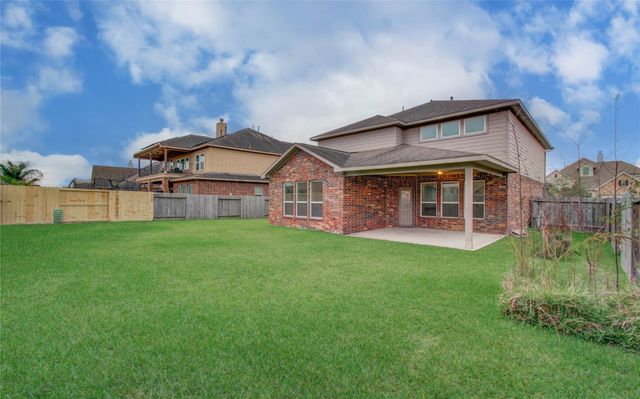 318 Bolton Drive, Westwood, TX 77573
