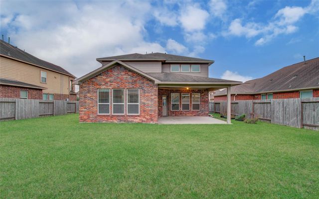 318 Bolton Drive, Westwood, TX 77573