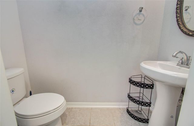 318 Bolton Drive, Westwood, TX 77573