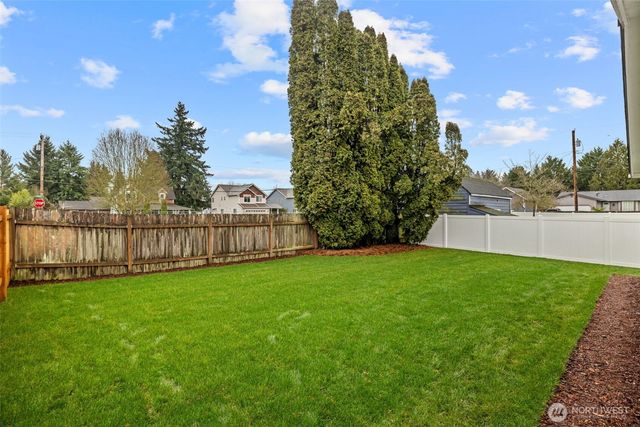 211 Taylor St, Snohomish, WA 98290