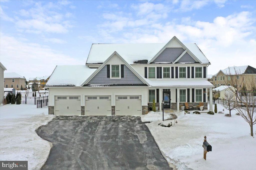 2358 AUSTIN AVENUE AVE, Chambersburg, PA 17202