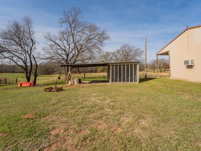 1857 Old Bonita Road, Nocona, TX 76255