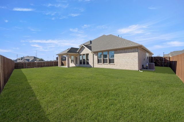 931 Richard Pittmon Drive, Desoto, TX 75115
