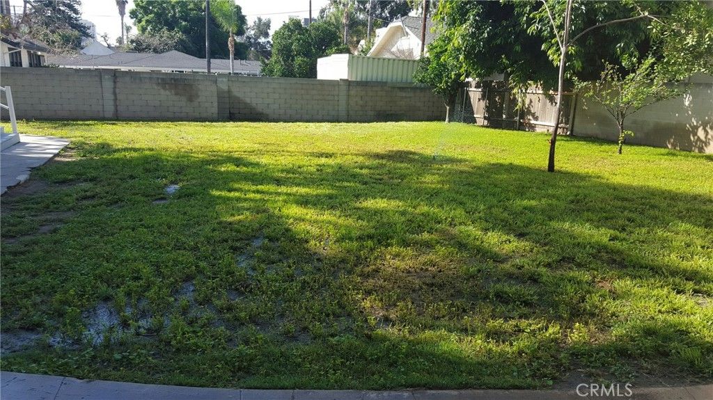 1210 N Ross Street, Santa Ana, CA 92701 — photo 2