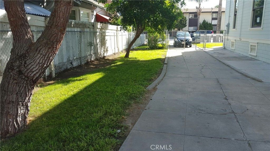 1210 N Ross Street, Santa Ana, CA 92701 — photo 3