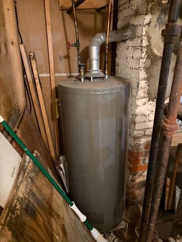 28 Vernal Street, Everett, MA 02149