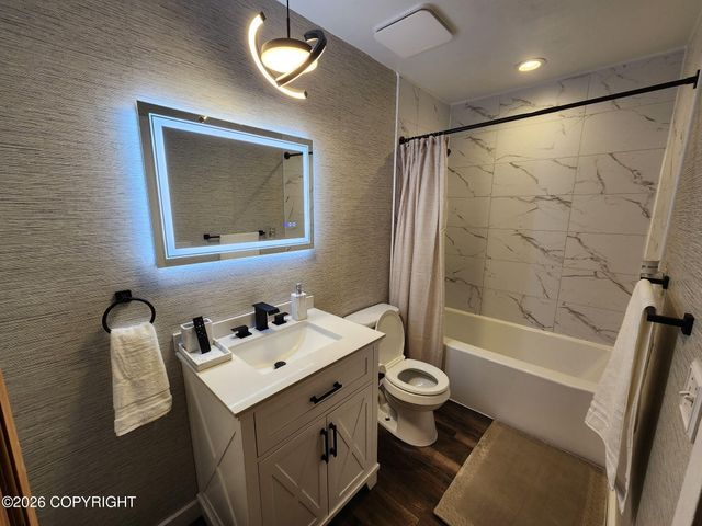 17660 Beaujolais Drive, Eagle River, AK 99577