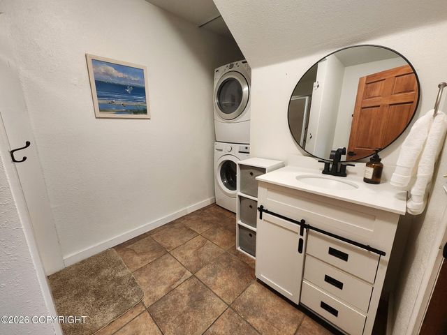 17660 Beaujolais Drive, Eagle River, AK 99577