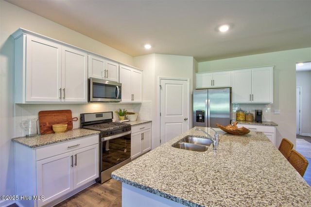 10533 Beard Way, Bailey, NC 27807