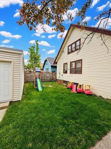 3021 38th STREET, Milwaukee, WI 53210