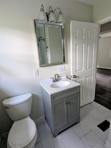 940 Colfax Dr, Nashville, TN 37214