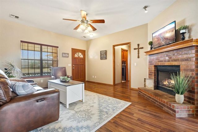 563 Adams Avenue, Piedmont, OK 73078