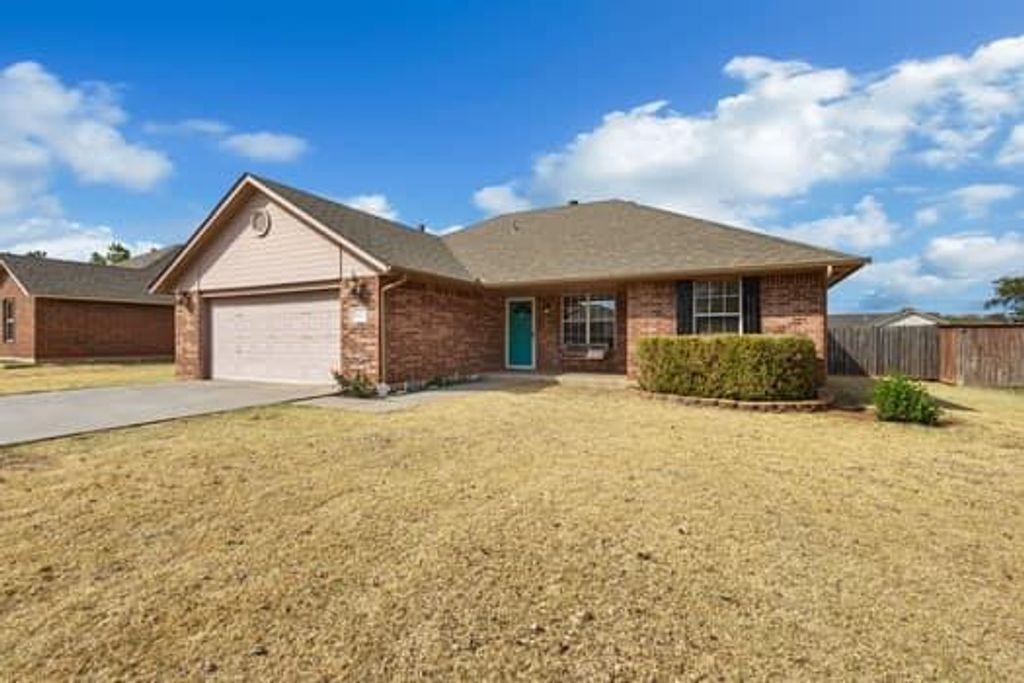 563 Adams Avenue, Piedmont, OK 73078